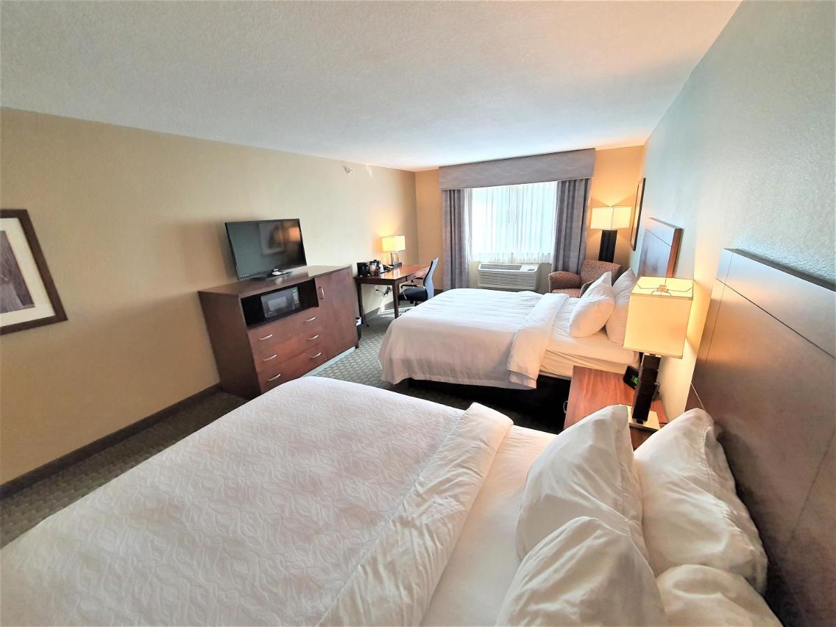 Amerivu Inn And Suites - Chisago City Екстер'єр фото