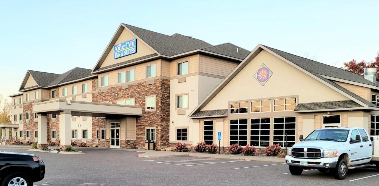 Amerivu Inn And Suites - Chisago City Екстер'єр фото